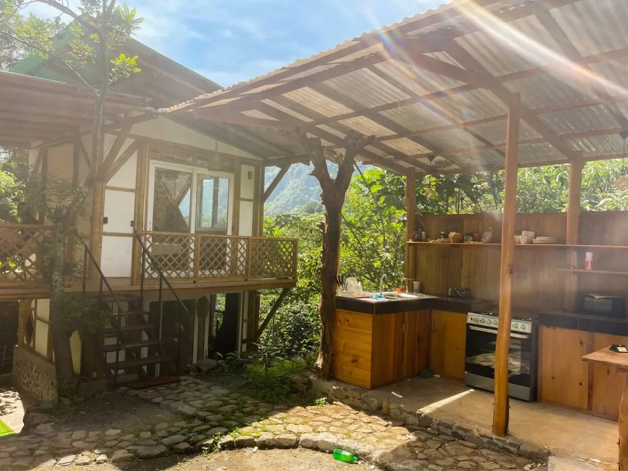 Cabaña de bambú de lujo · Cama tamaño king · Planta baja 14